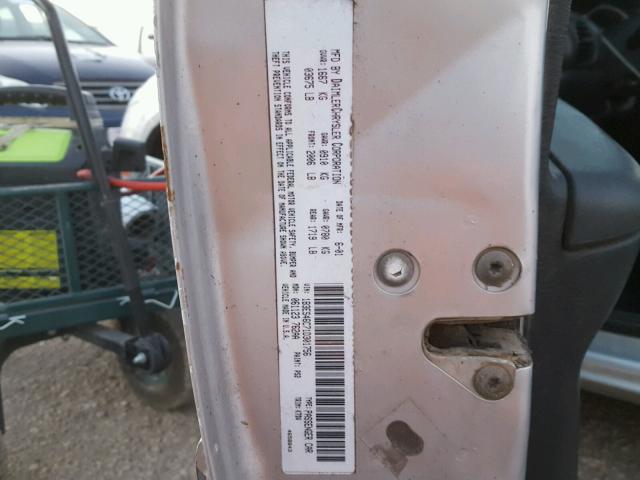 1B3ES46C71D301756 - 2001 DODGE NEON SE SILVER photo 10