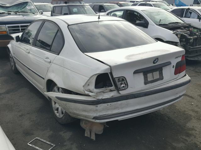 WBAAM3338YCA87169 - 2000 BMW 323 I WHITE photo 3