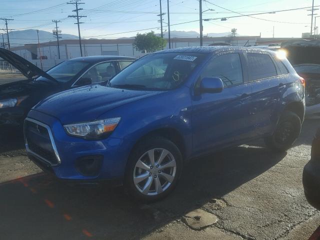 4A4AP3AU3FE047398 - 2015 MITSUBISHI OUTLANDER BLUE photo 2