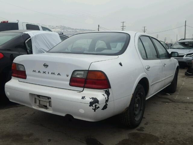 JN1CA21D0ST628135 - 1995 NISSAN MAXIMA GLE WHITE photo 4