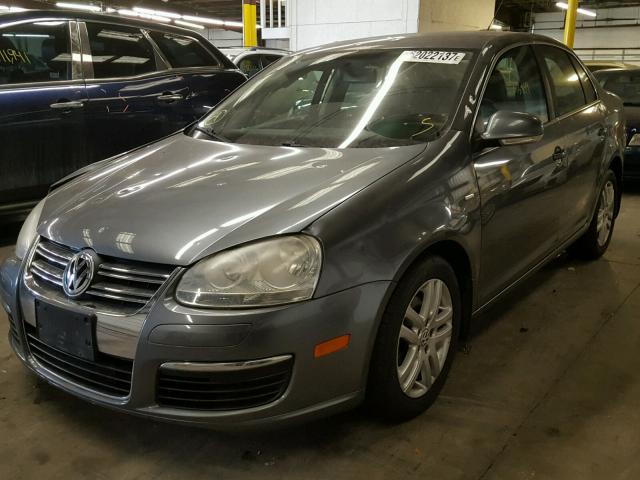 3VWEF81K67M138441 - 2007 VOLKSWAGEN JETTA WOLF GRAY photo 2