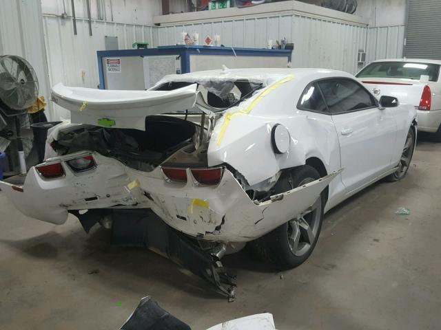 2G1FC1E39C9203336 - 2012 CHEVROLET CAMARO LT WHITE photo 4