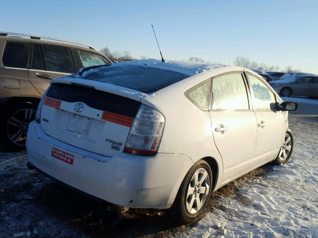 JTDKB20U587808526 - 2008 TOYOTA PRIUS WHITE photo 4