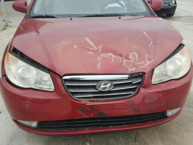 KMHDU46D58U555274 - 2008 HYUNDAI ELANTRA GL RED photo 9