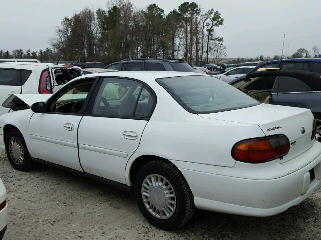 1G1ND52J32M587618 - 2002 CHEVROLET MALIBU WHITE photo 3