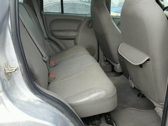 1J4GL38K63W660522 - 2003 JEEP LIBERTY RE SILVER photo 6