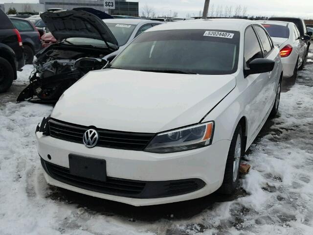 3VW1K7AJ3CM411356 - 2012 VOLKSWAGEN JETTA BASE 白色 照片 2