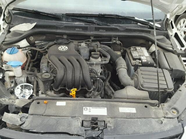 3VW1K7AJ3CM411356 - 2012 VOLKSWAGEN JETTA BASE 白色 照片 7