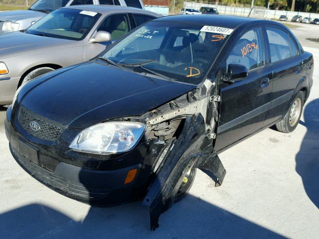 KNADE223296548000 - 2009 KIA RIO BASE BLACK photo 2