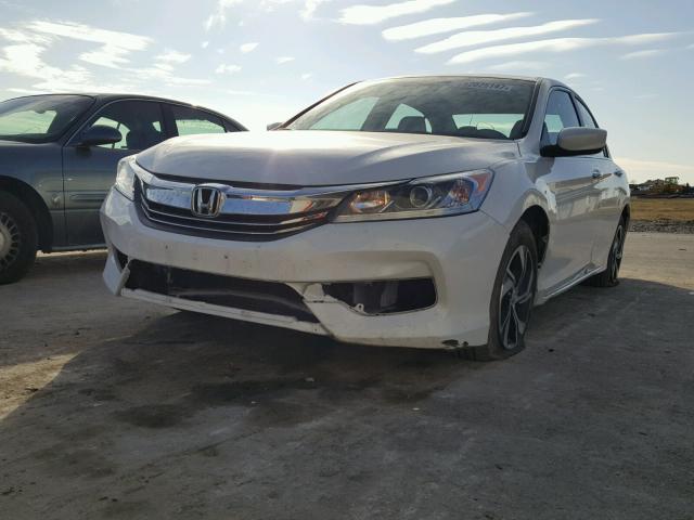 1HGCR2F39GA028739 - 2016 HONDA ACCORD LX WHITE photo 9