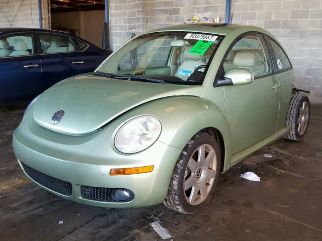 3VWSW31C86M419038 - 2006 VOLKSWAGEN NEW BEETLE GREEN photo 2