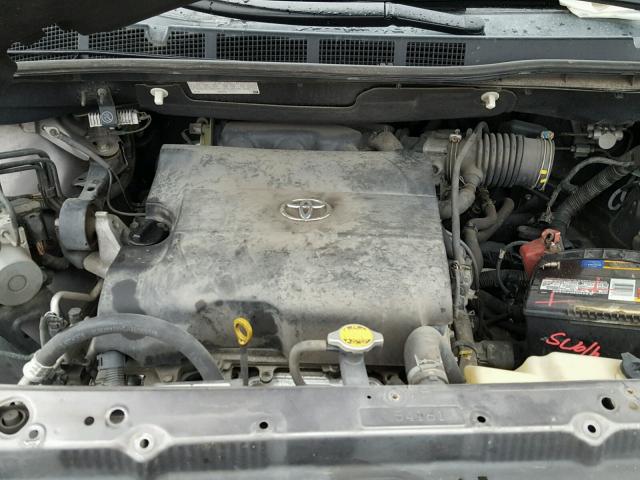 5TDJK3DC5BS001567 - 2011 TOYOTA SIENNA LE GRAY photo 7