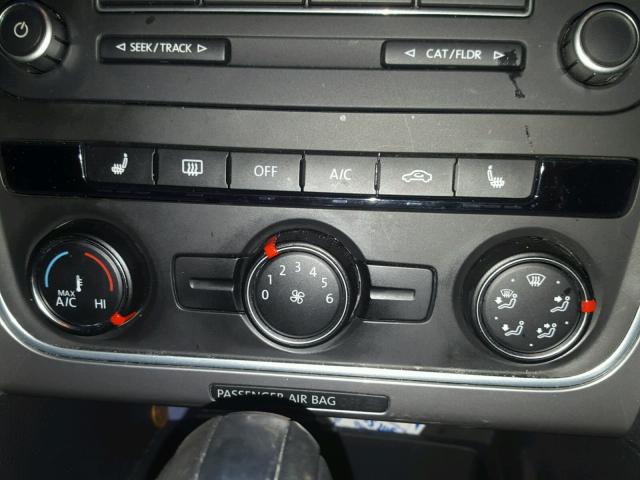 1VWAS7A36EC040506 - 2014 VOLKSWAGEN PASSAT S ვერცხლისფერი ფოტო 9