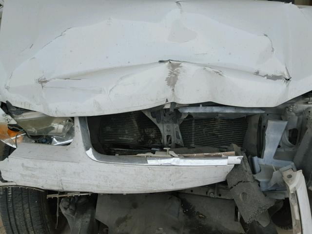 1FMPU17L04LA44931 - 2004 FORD EXPEDITION WHITE photo 7