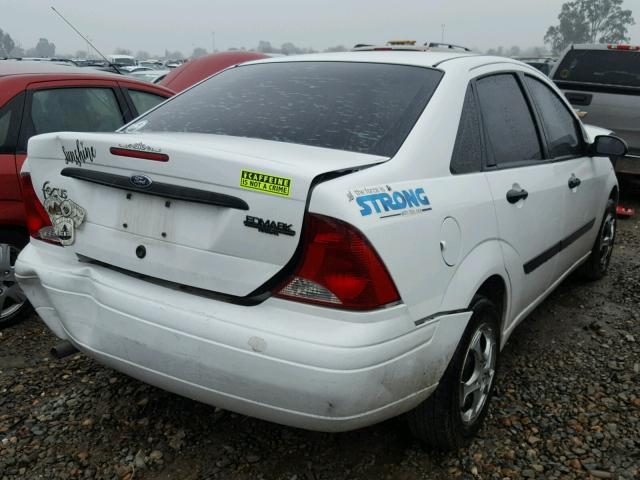 1FAFP33P63W300472 - 2003 FORD FOCUS LX WHITE photo 4