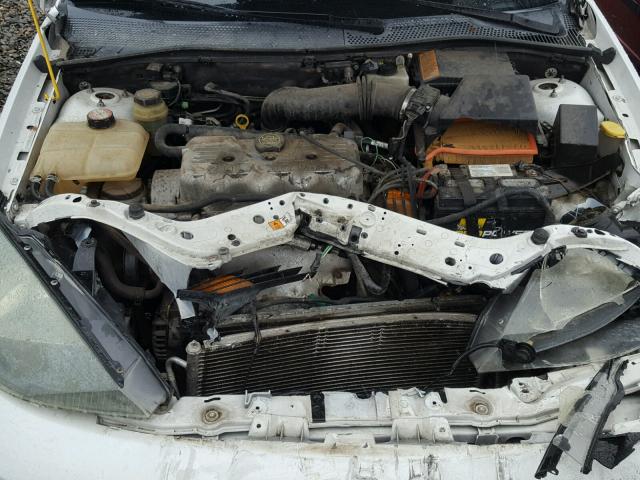 1FAFP33P63W300472 - 2003 FORD FOCUS LX WHITE photo 7