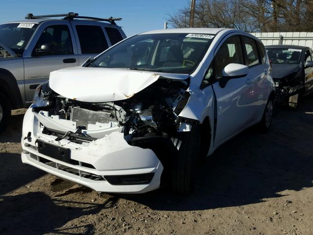 3N1CE2CP0JL352747 - 2018 NISSAN VERSA NOTE WHITE photo 2