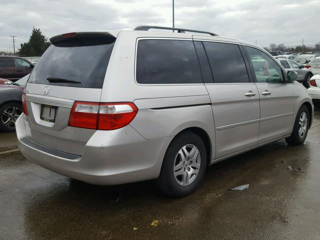 5FNRL38466B410528 - 2006 HONDA ODYSSEY EX SILVER photo 4