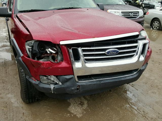 1FMEU31EX8UA18124 - 2008 FORD EXPLORER S 红色 照片 9