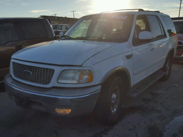 1FMRU17W91LA56638 - 2001 FORD EXPEDITION WHITE photo 2