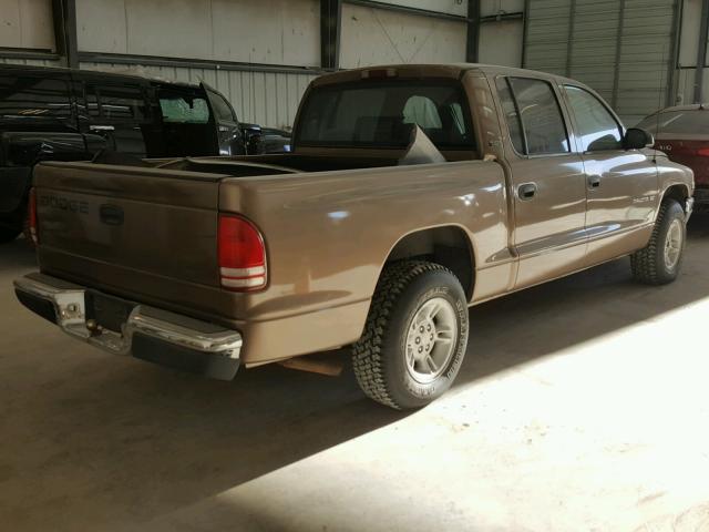 1B7GL2AN7YS718995 - 2000 DODGE DAKOTA QUA BROWN photo 4