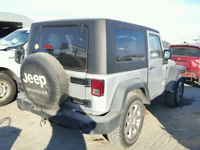 1J4FA241X7L154692 - 2007 JEEP WRANGLER X SILVER photo 4