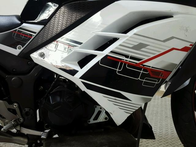 JKAEX8A13EA008581 - 2014 KAWASAKI EX300 A WHITE photo 12