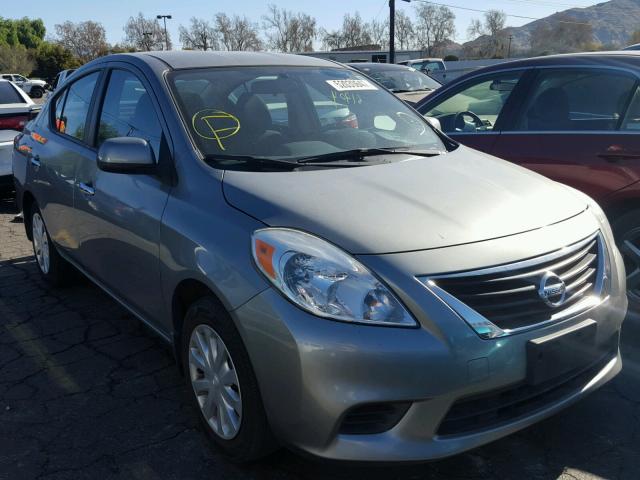 3N1CN7AP2DL863283 - 2013 NISSAN VERSA S SILVER photo 1