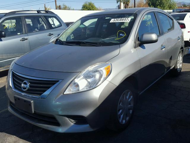 3N1CN7AP2DL863283 - 2013 NISSAN VERSA S SILVER photo 2