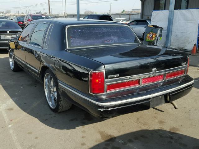 1LNLM81W3SY601535 - 1995 LINCOLN TOWN CAR E BLACK photo 3