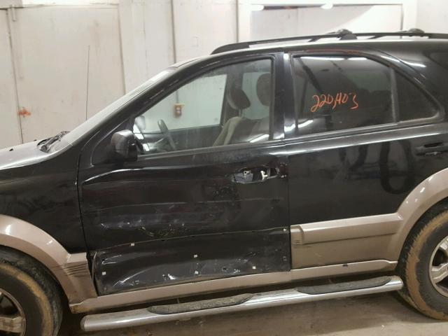 KNDJD733965548937 - 2006 KIA SORENTO EX BLACK photo 9