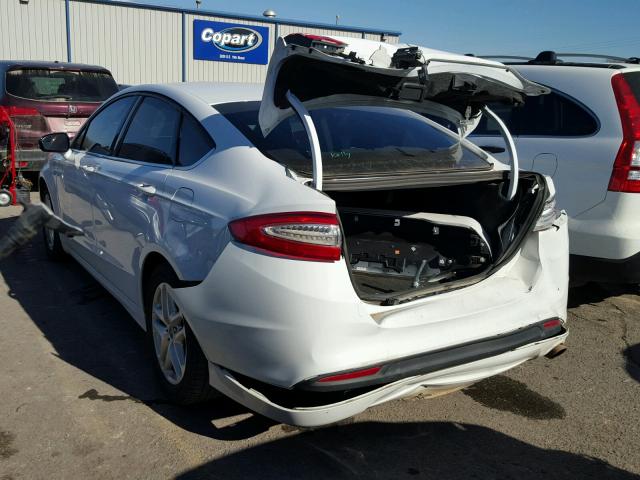 1FA6P0H74G5135539 - 2016 FORD FUSION SE WHITE photo 3