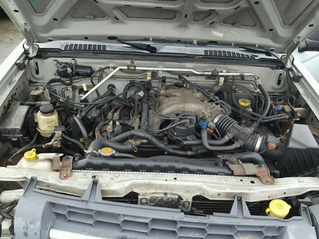 5N1ED28YX2C599132 - 2002 NISSAN XTERRA XE SILVER photo 7