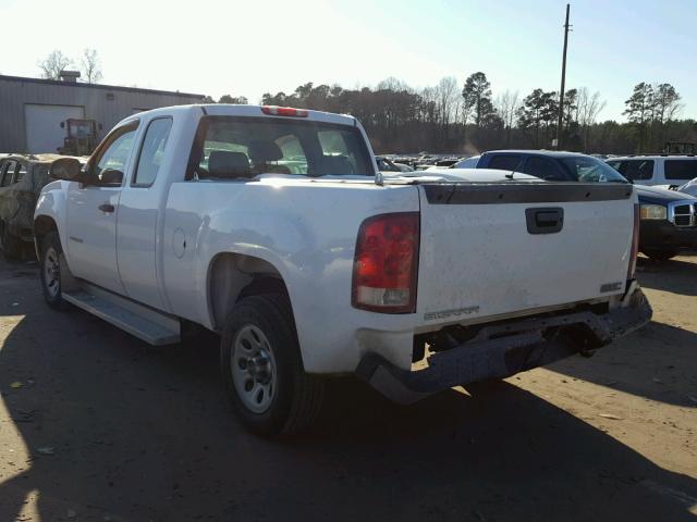 1GTSCTEX5AZ128013 - 2010 GMC SIERRA C15 WHITE photo 3