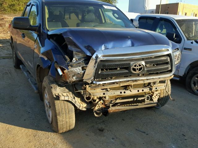 5TFUW5F16AX152015 - 2010 TOYOTA TUNDRA DOU BLUE photo 9