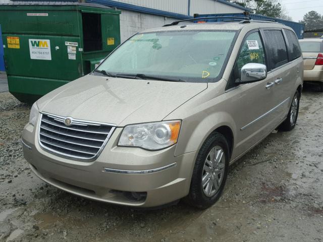 2A8HR64X68R149042 - 2008 CHRYSLER TOWN & COU SILVER photo 2