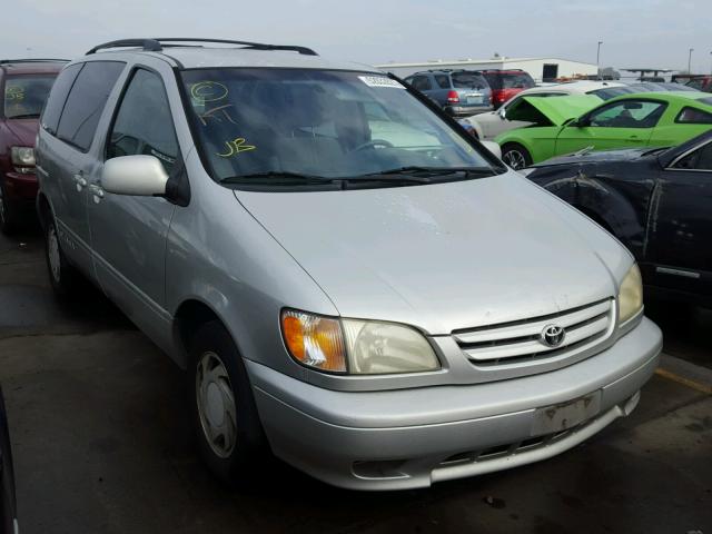 4T3ZF13C22U436171 - 2002 TOYOTA SIENNA LE SILVER photo 1