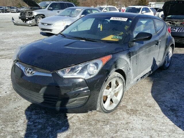 KMHTC6AD5CU043895 - 2012 HYUNDAI VELOSTER B BLACK photo 2