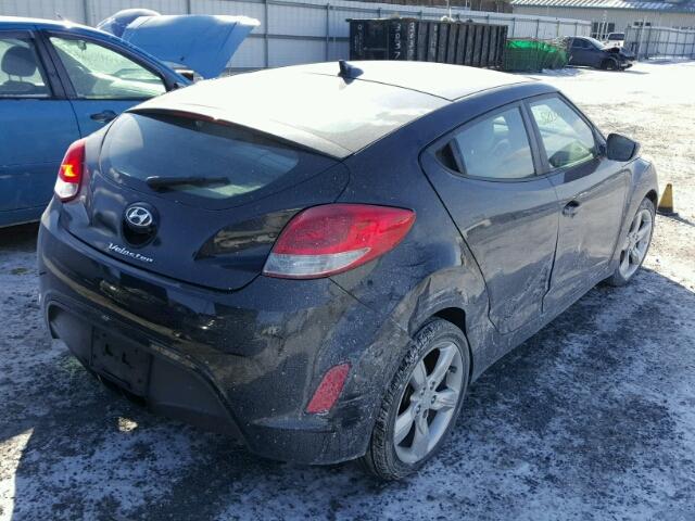 KMHTC6AD5CU043895 - 2012 HYUNDAI VELOSTER B BLACK photo 4