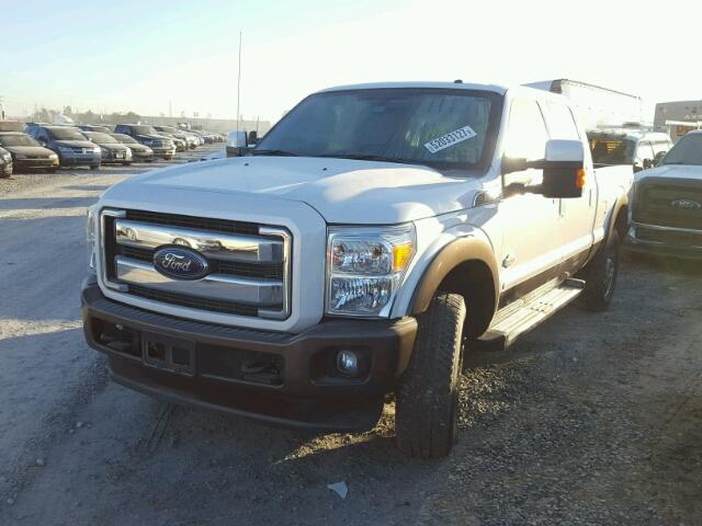 1FT7W2BT0GEA48840 - 2016 FORD F250 SUPER WHITE photo 2