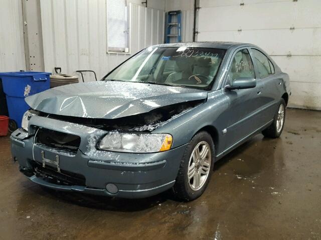 YV1RH592752468086 - 2005 VOLVO S60 2.5T GREEN photo 2