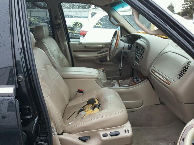 5LMFU28A3YLJ34124 - 2000 LINCOLN NAVIGATOR BLACK photo 5