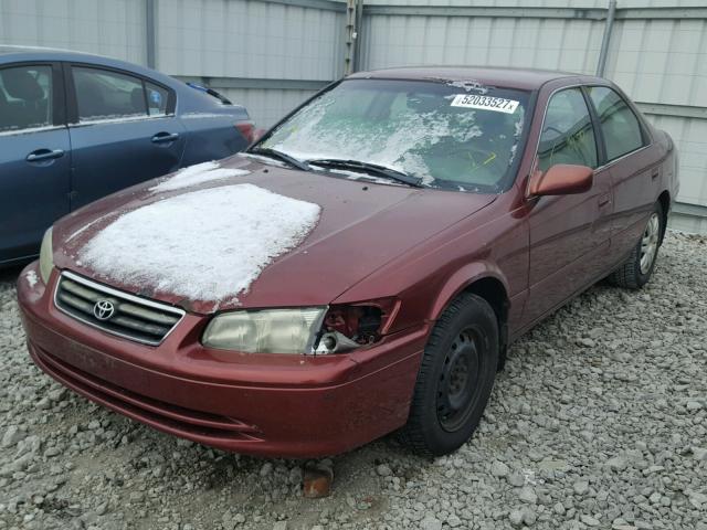 4T1BG22K91U080046 - 2001 TOYOTA CAMRY CE MAROON photo 2