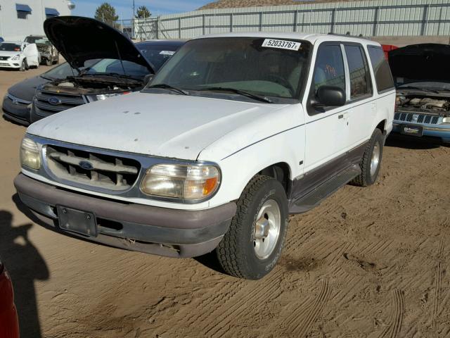 1FMDU35P3TZB50161 - 1996 FORD EXPLORER WHITE photo 2