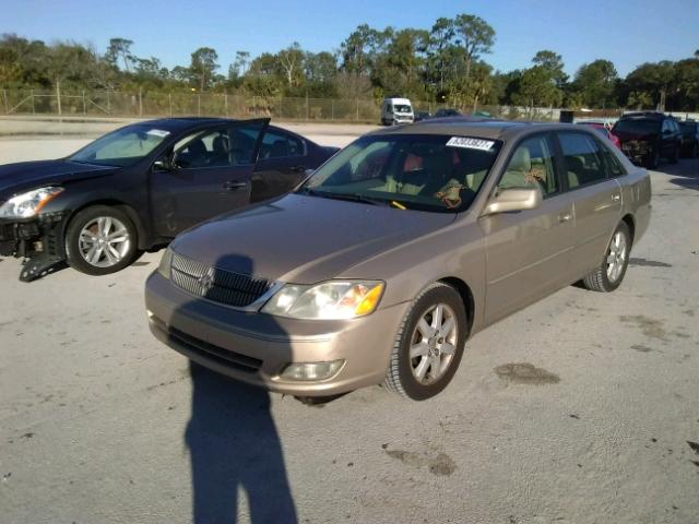 4T1BF28B2YU028844 - 2000 TOYOTA AVALON XL BEIGE photo 2