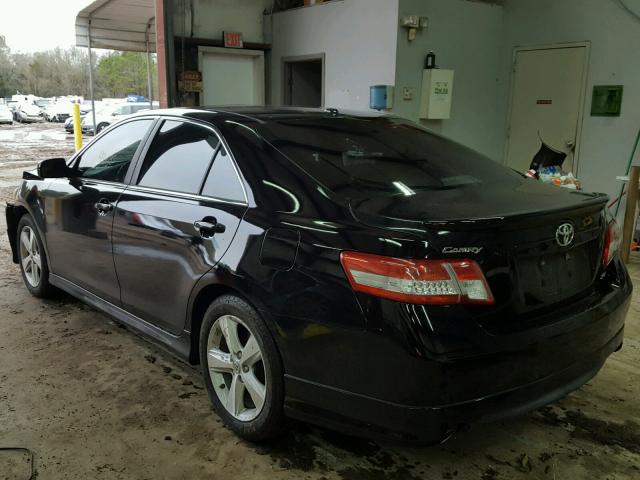 4T1BK3EK6BU630577 - 2011 TOYOTA CAMRY SE BLACK photo 3