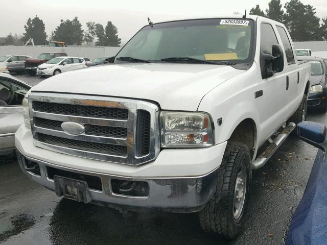 1FTSW21Y55EC94299 - 2005 FORD F250 SUPER WHITE photo 2