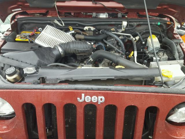 1J4GA59107L186338 - 2007 JEEP WRANGLER S RED photo 7