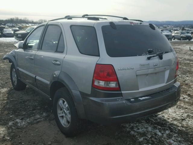 KNDJC733345233485 - 2004 KIA SORENTO EX SILVER photo 3