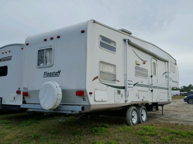 4X4FFLD2X4D803395 - 2004 OTHE MOTORHOME WHITE photo 4